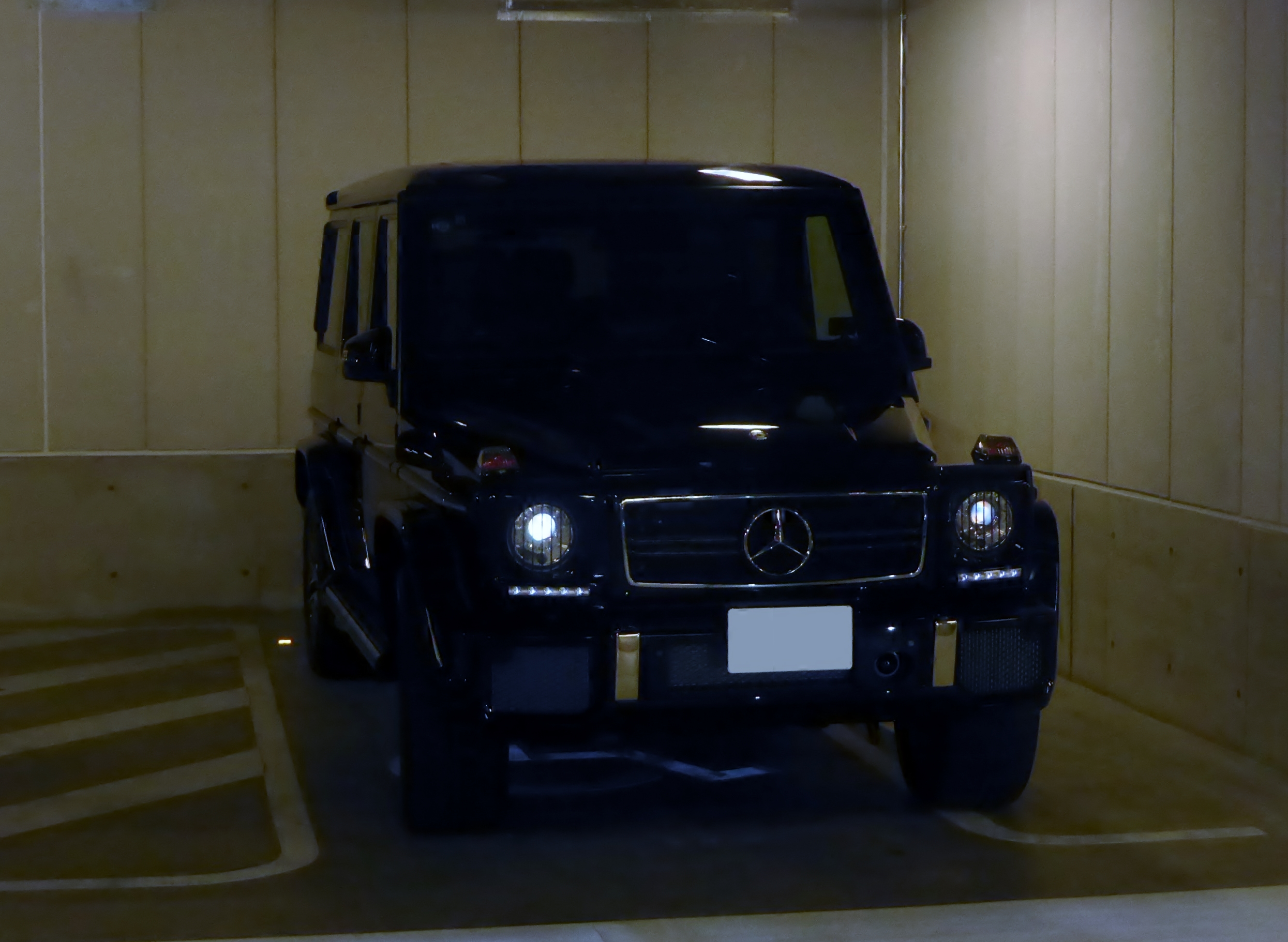 Mercedes-Benz G63 AMG поколения W463 — как в декларации 2016 года