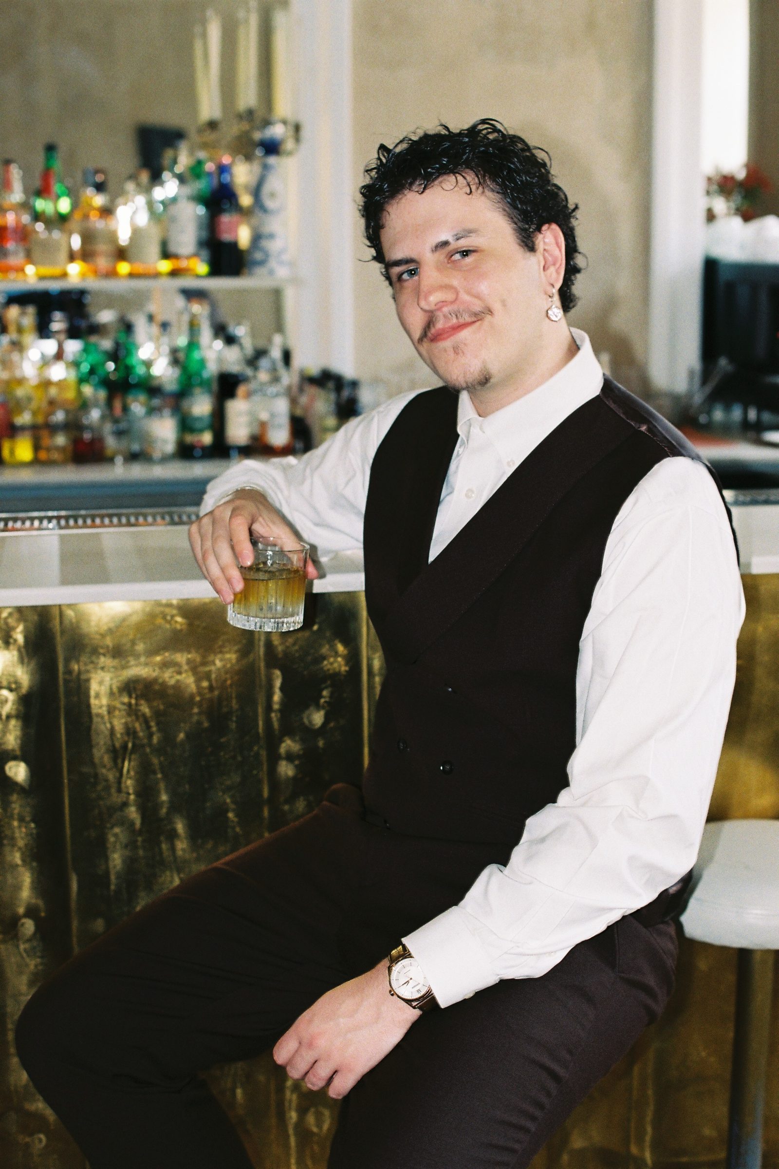 The groom, unhurried